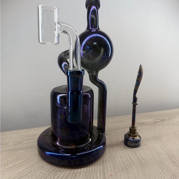 Redeyetek Glass “vase” - Picture 3 of 3